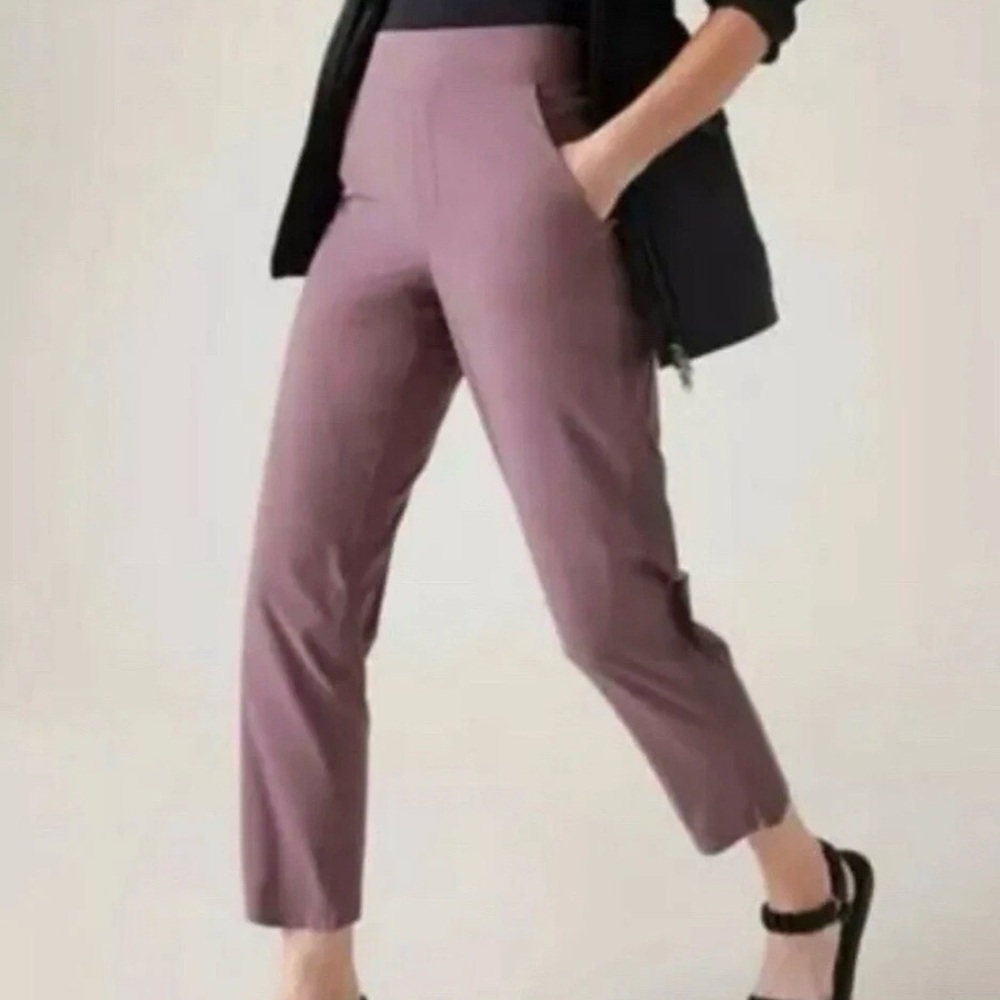 Athleta women’s Mauve Brooklyn ankle pants size 14